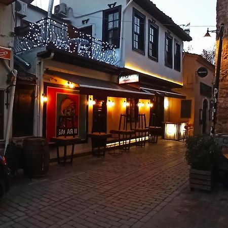 Gagarin pub&hotel Antalya Bagian luar foto