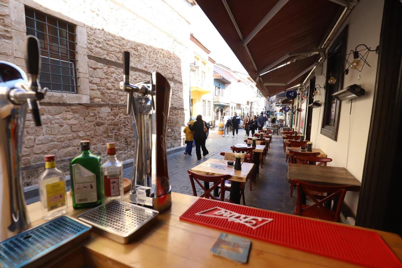 Gagarin pub&hotel Antalya Bagian luar foto