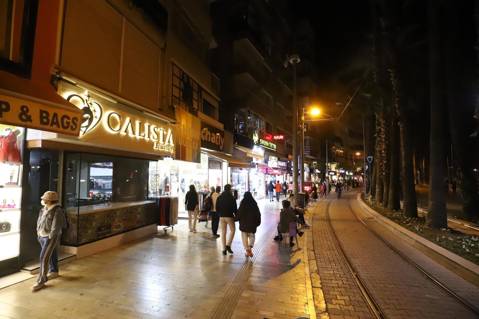 Gagarin pub&hotel Antalya Bagian luar foto
